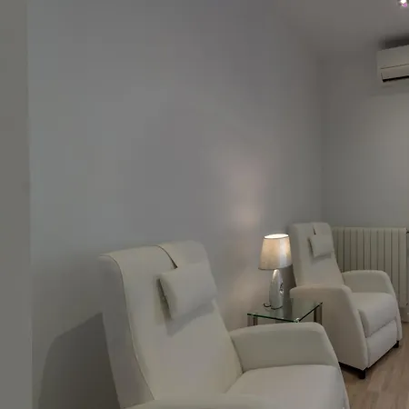 Tastefully-furnished In Mallorca * Palma